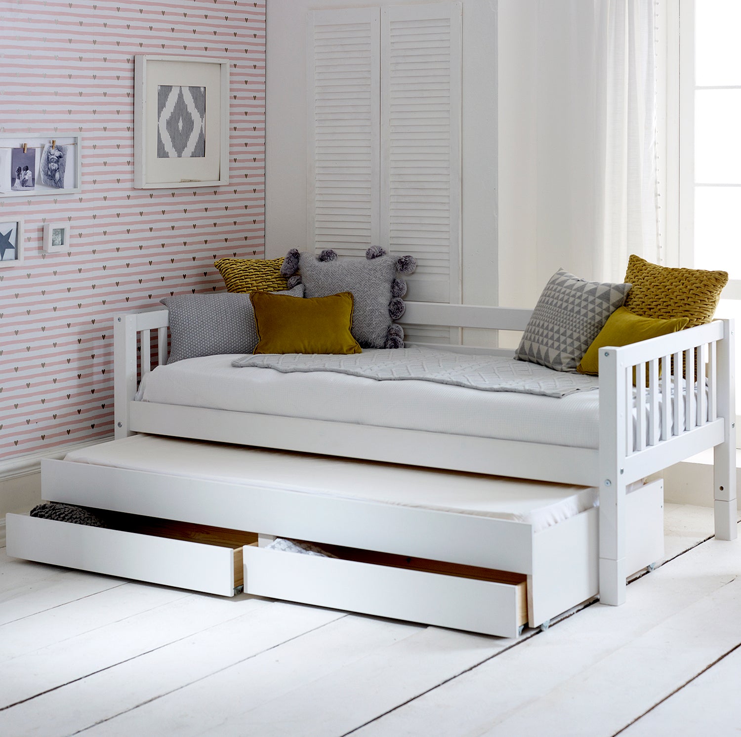 Day Bed with Trundle Bed Drawer Storage Thuka